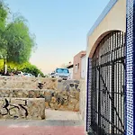 La Caleta Апартаменты
