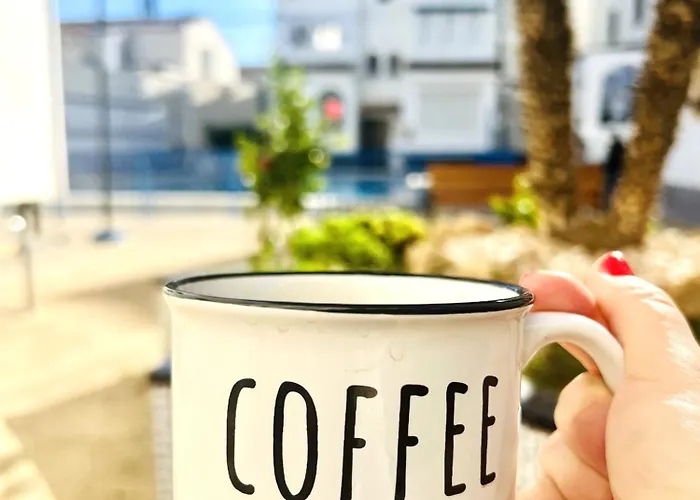 La Caleta * تورّيفيِخا